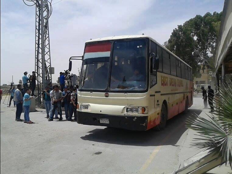 فتح معبر رفح لعودة العالقين في الجانب المصري