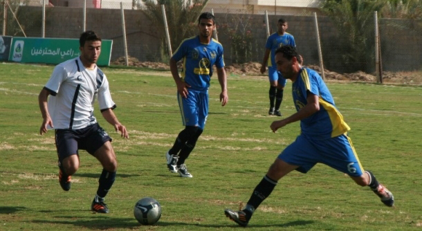 جانب من مباراة الهلال والتفاح