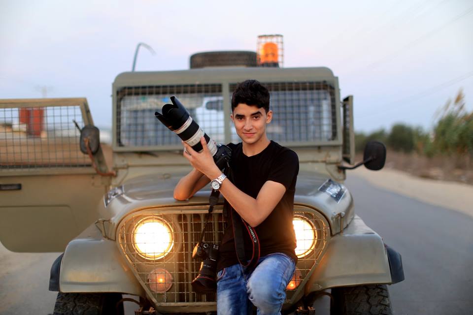 المصور الشاب يحيى الفرا من غزة 