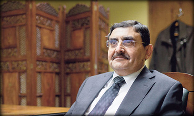 مساعد الرئيس المصري للشؤون الخارجية عصام الحداد 