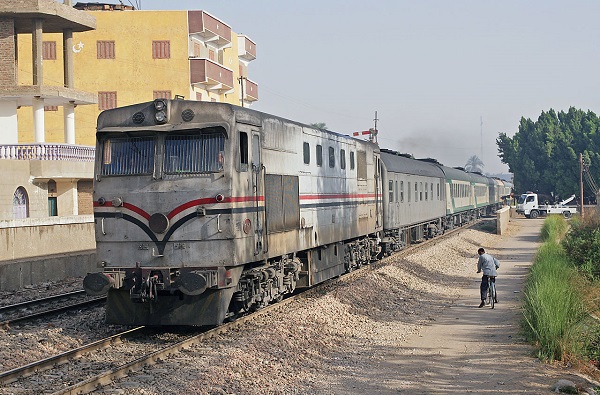 قطارات في مصر (أرشيف)