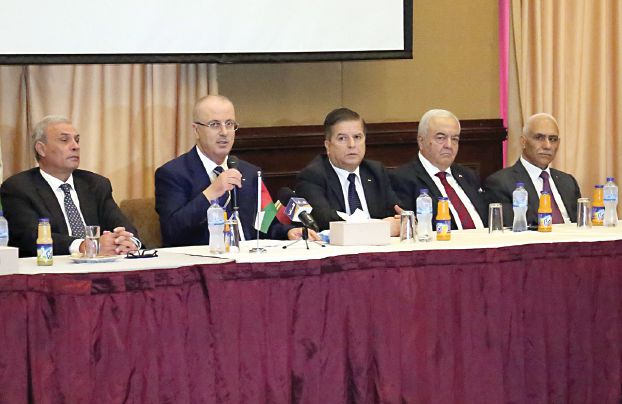 وزراء وقيادات فتحاوية: حماس تعاملت بإيجابية وسهّلت كل المهام