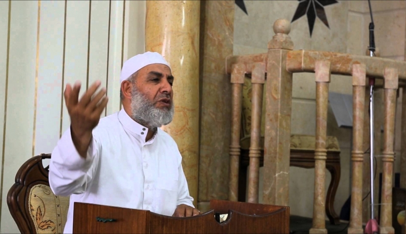  ناجح بكيرات رئيس قسم المخطوطات في المسجد الأقصى