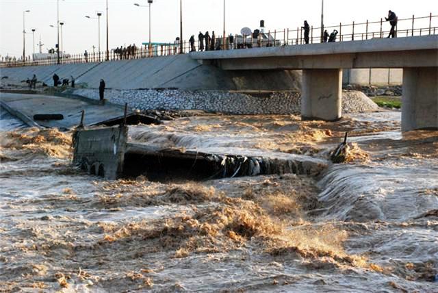 مياه الوادي بغزة (الأرشيف)