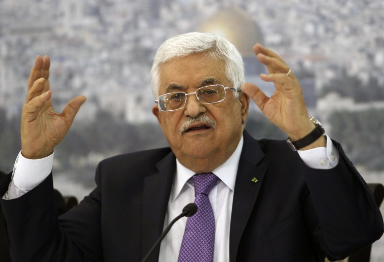 يديعوت: عباس يهدد فقط ولن يوقف التنسيق الأمني