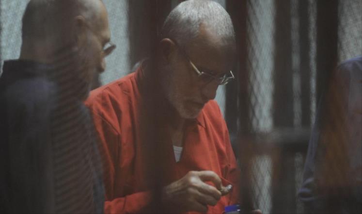 مرشد الإخوان: ما يحدث معي انتقام