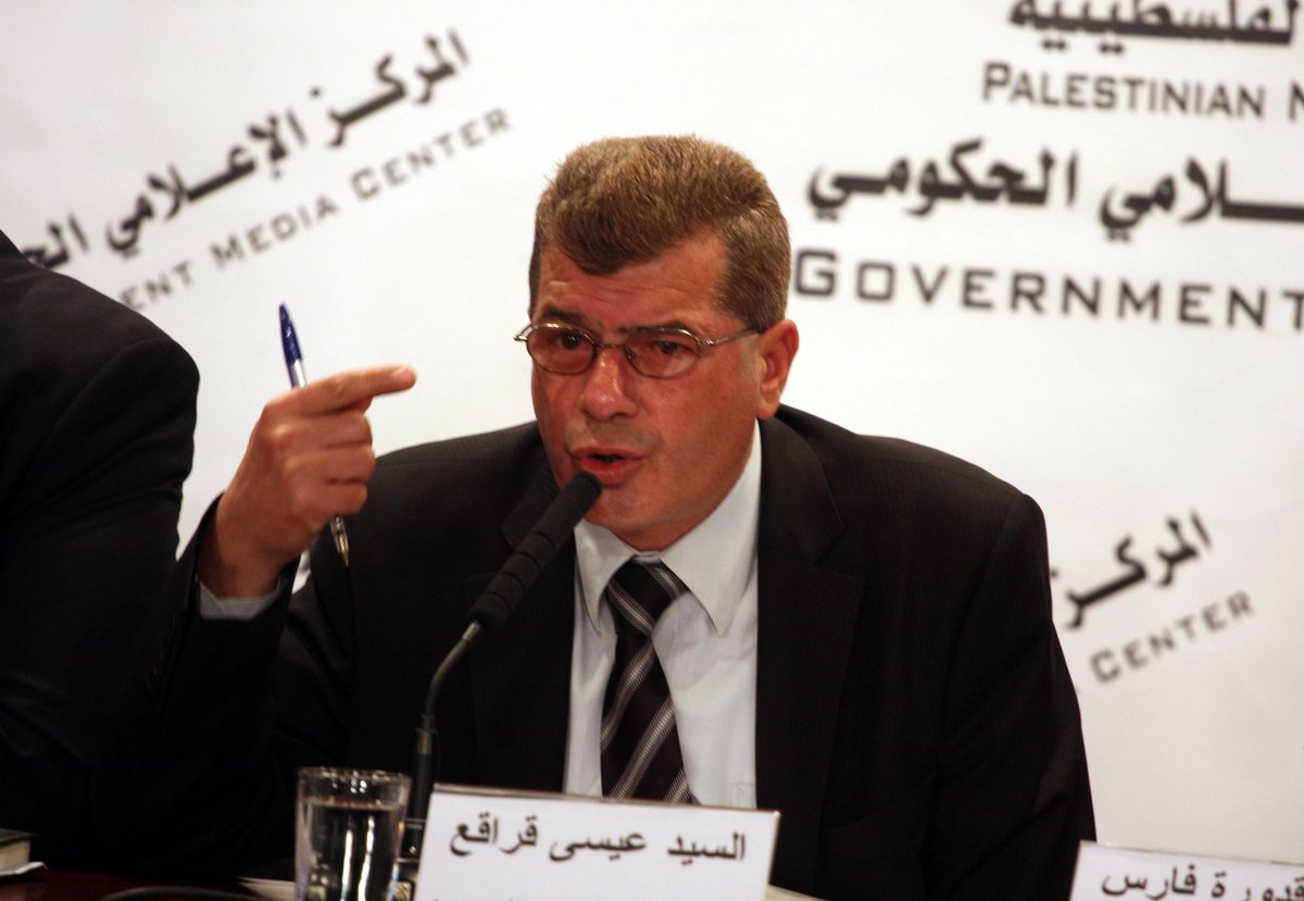  رئيس هيئة شؤون الأسرى عيسى قراقع،