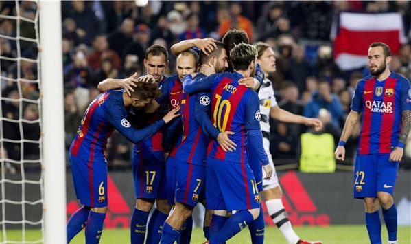 فرحة لاعبي برشلونة بالفوز