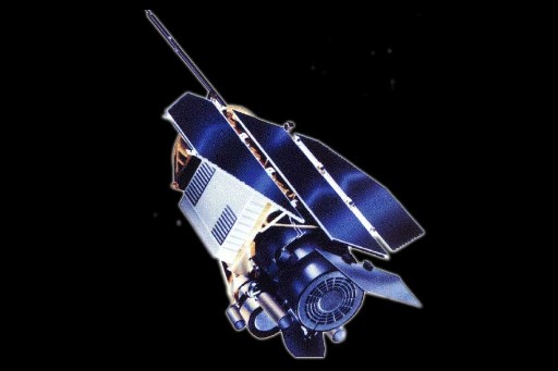 قمر صناعي (أرشيف)