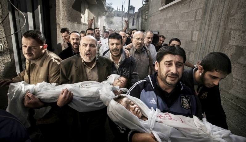 شهيدان فلسطينيان في قصفٍ لمخيمات اللاجئين بسوريا (صورة أرشيفية)