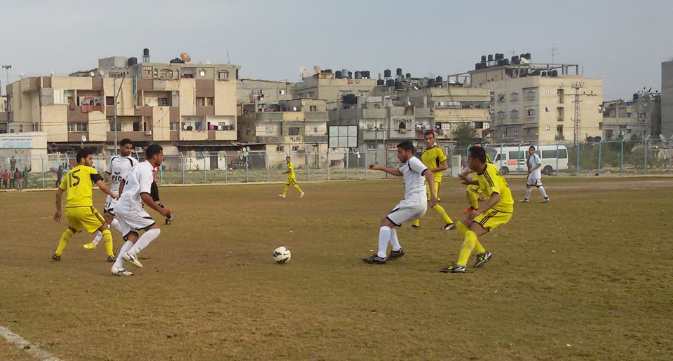 جانب من مباراة الأمل وخدمات دير البلح