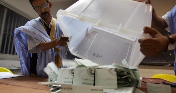 فرز أصوات المنخِبِين الموريتانيين (أرشيف)