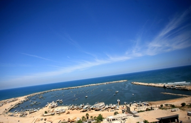 أجواء صافية اليوم ومنخفض الجمعة