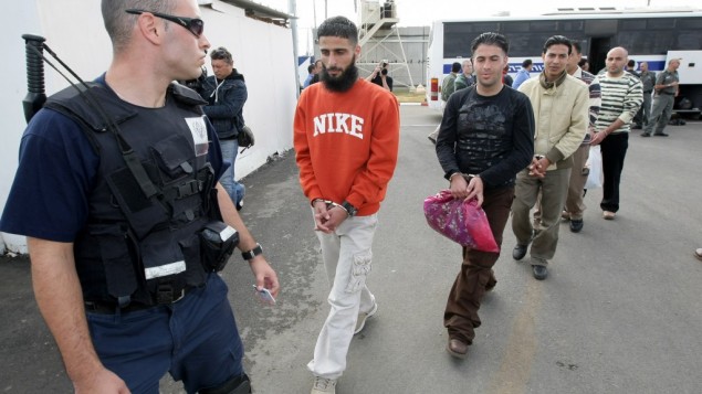 الاسرى في سجون الاحتلال 