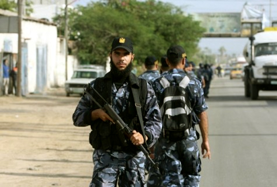 عناصر من الشرطة الفلسطينية بغزة ( أرشيف)