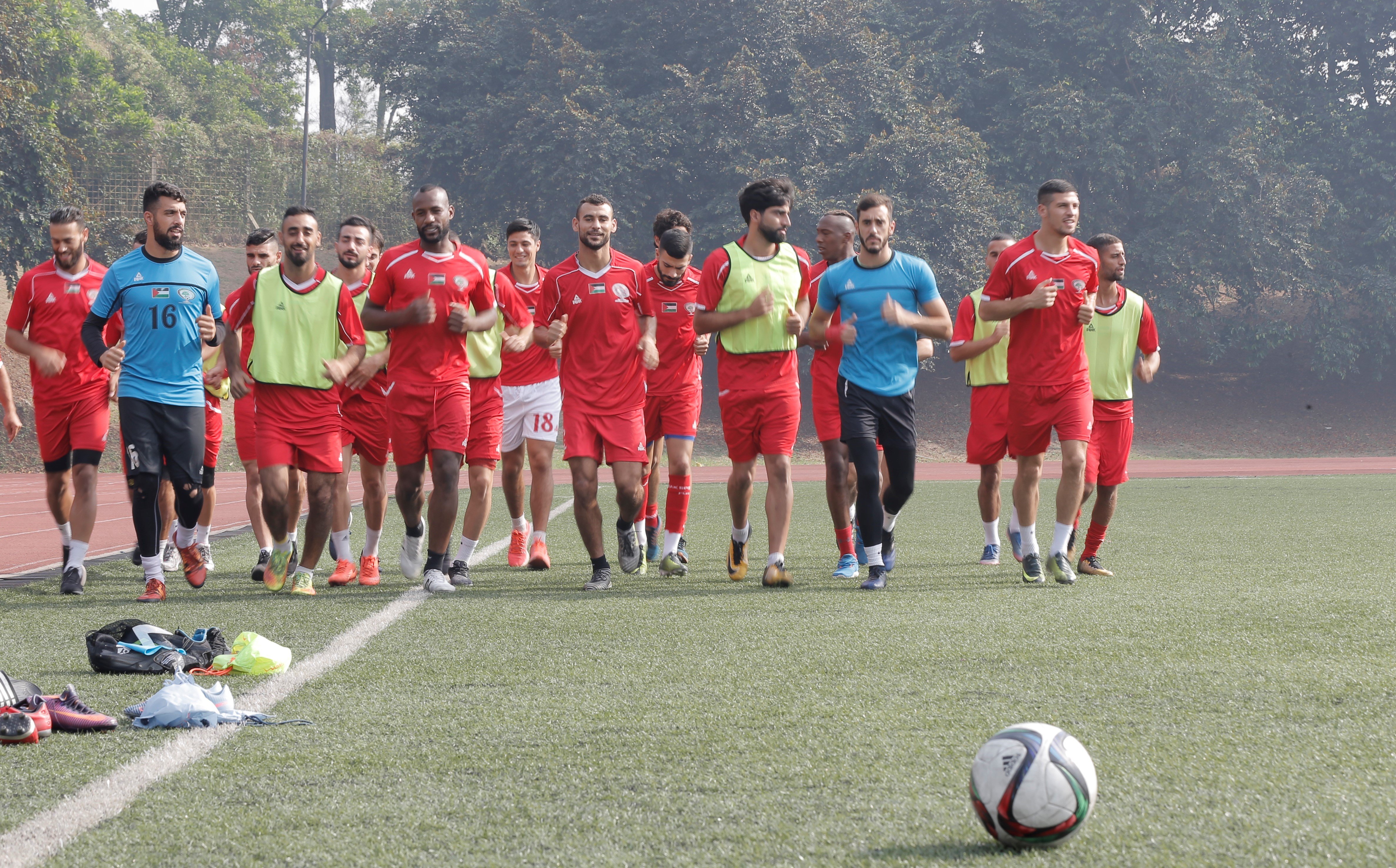 جانب من تدريبات المنتخب الوطني