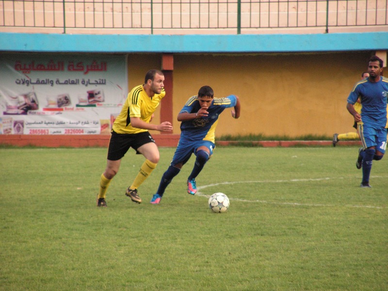 جانب من مباراة التفاح وشباب جباليا