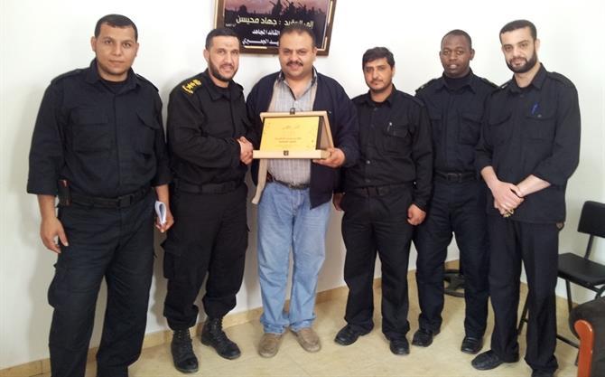 تكريم الدورية التي أنقذت العائلة